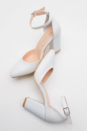 HAKİKİ DERİ BEYAZ YÜKSEK TOPUKLU STİLETTO   