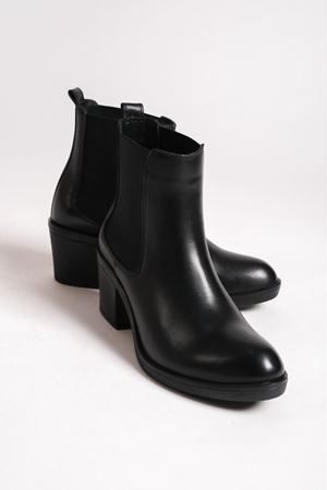 ATİNA HAKİKİ DERİ KADIN SİYAH LASTİKLİ BOT