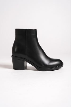 MİLANO HAKİKİ DERİ KADIN SİYAH TOPUKLU BOT 