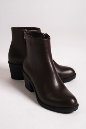 MİLANO HAKİKİ DERİ KADIN KAHVERENGİ TOPUKLU BOT 